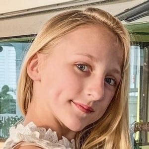 clara lukasiak age|Clara Lukasiak Age, Birthday, Bio, Zodiac, Family & Fun Facts